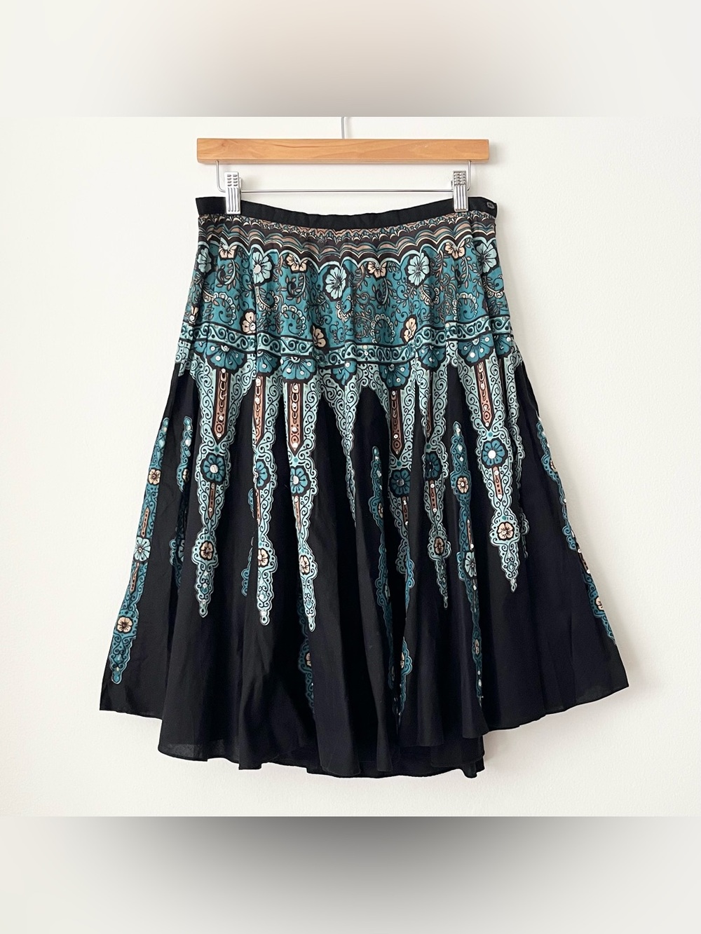 Angie Boho Print Full Midi Skirt Size M Black Teal Blue Sequins Floral Twirly